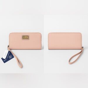 White Mountain Vegan Leather Wristlet – Blush Pink – NWT